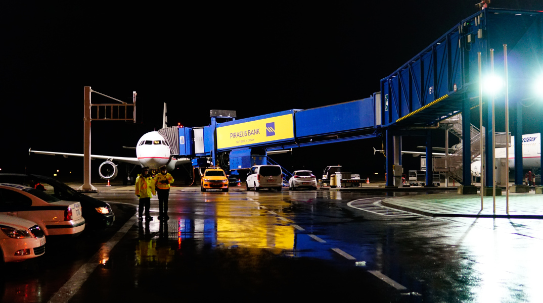 Επαναπατρίζονται 143 Έλληνες από τη Ρωσία