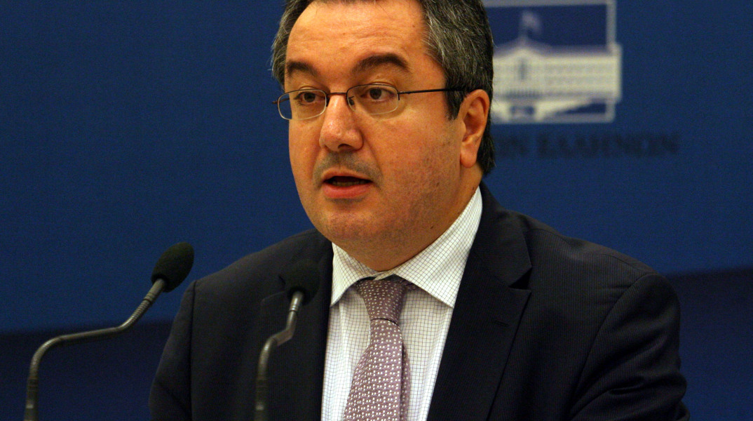 O Ηλίας Μόσιαλος για τα τεστ αντισωμάτων 