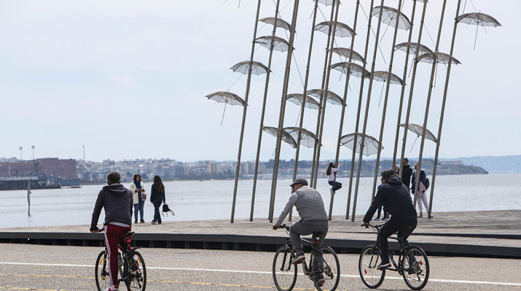 Νέα Παραλία Θεσσαλονίκης