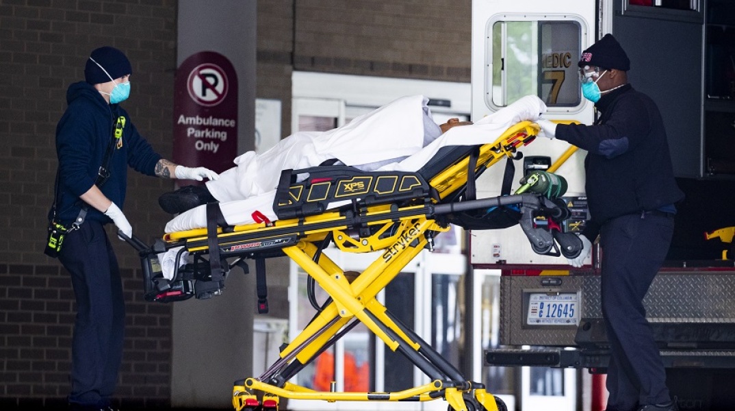 639 νέοι νεκροί στη Μ. Βρετανία λόγω κορωνοϊού