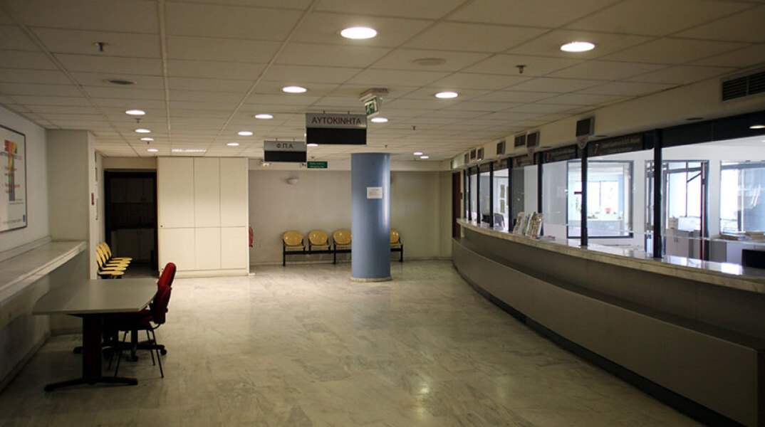 Κορωνοϊός - Άρση μέτρων: Σε 3 φάσεις η προσέλευση των εργαζομένων