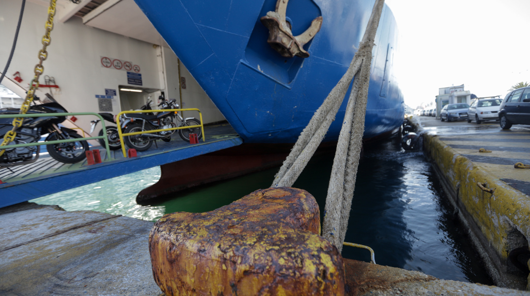 Πρωτομαγιά: Απεργία ναυτεργατών και εργαζομένων στα λιμάνια 