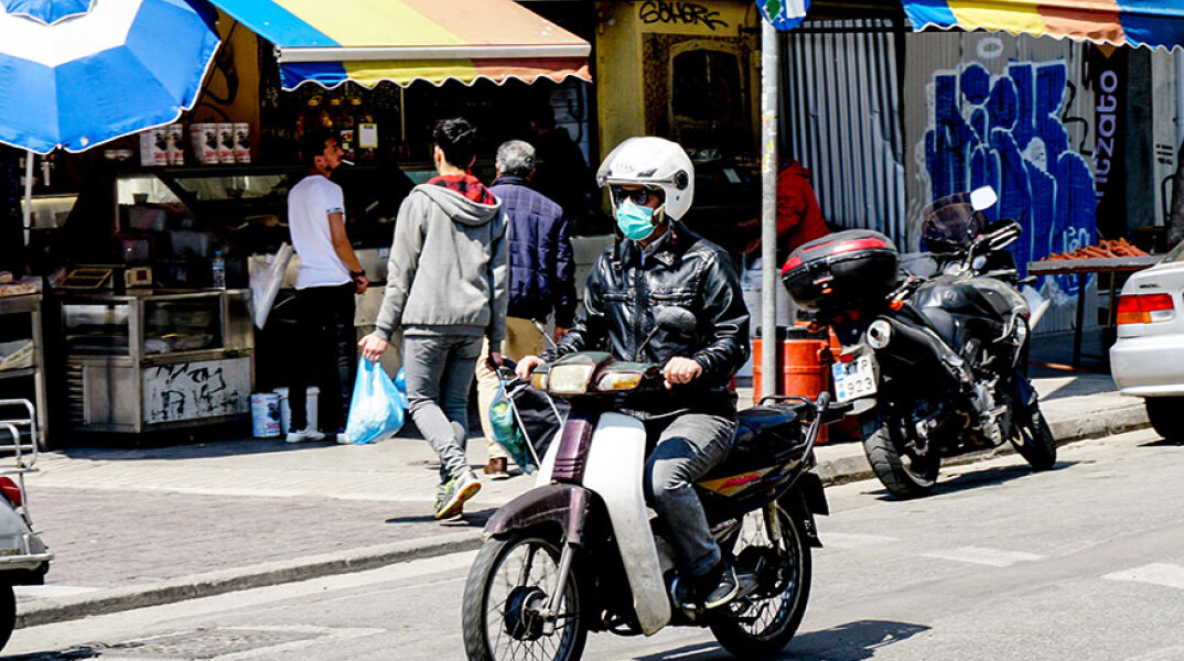 Μάσκα για προστασία από τον νέο κορωνοϊό