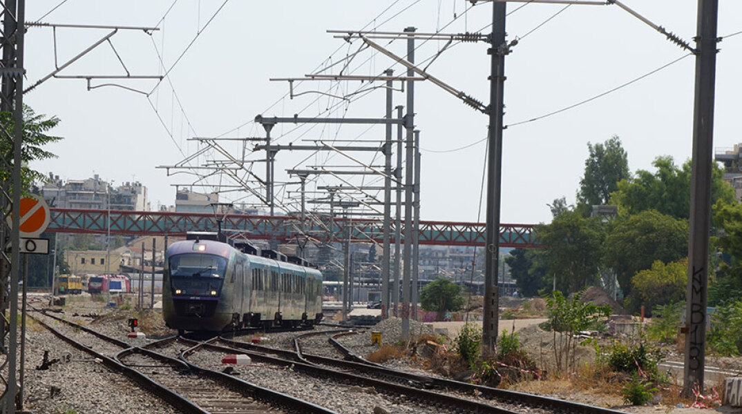 Προαστιακός - Συρμός