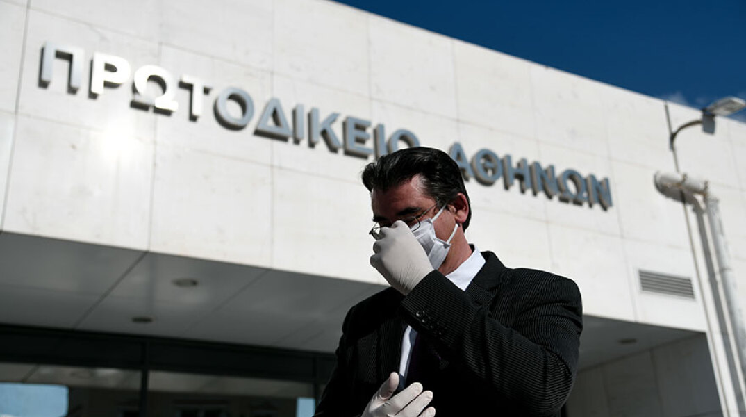 Δίκη για τον βιασμό και τη δολοφονία της Ελένης Τοπαλούδη: Ο πατέρας της άτυχης φοιτήτριας