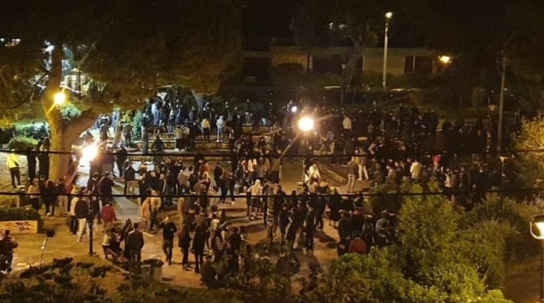 Πλήθος κόσμου στην Αγία Παρασκευή