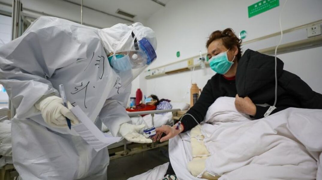 Τουλάχιστον 900.000 εργαζόμενοι στην υγεία έχουν μολυνθεί από κορωνοϊό παγκοσμίως