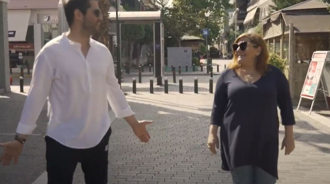 Βίκυ Σταυροπούλου και Γιώργος Τσαλίκης σε τηλεοπτικό σποτ του Δήμου Περιστερίου για τον κορωνοϊό και την επόμενη ημέρα