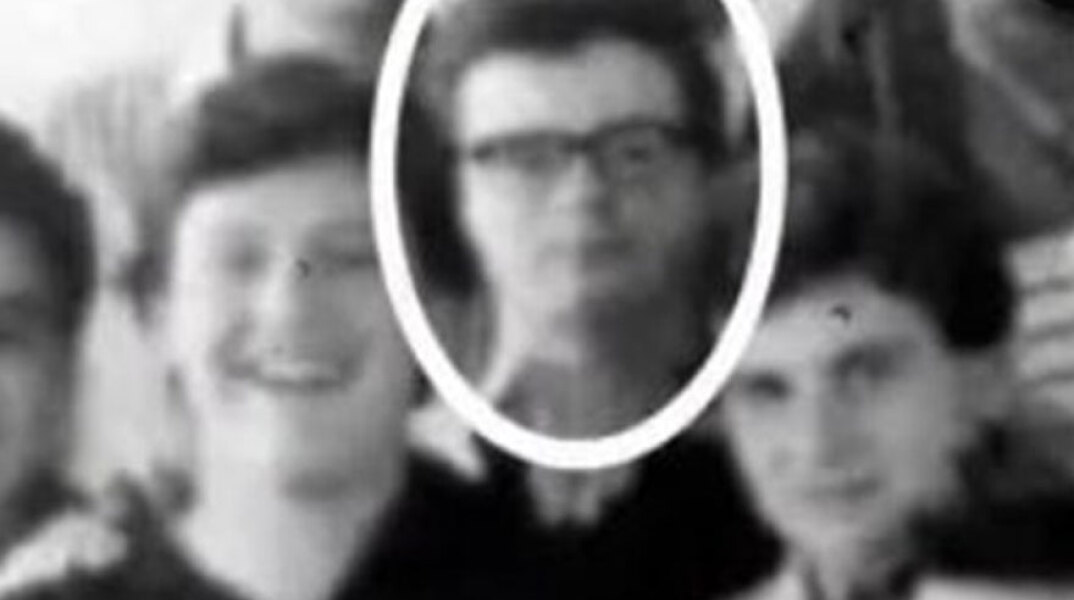 Στη δημοσιότητα νέες άγνωστες πτυχές από τη ζωή του Σωτήρη Τσιόδρα