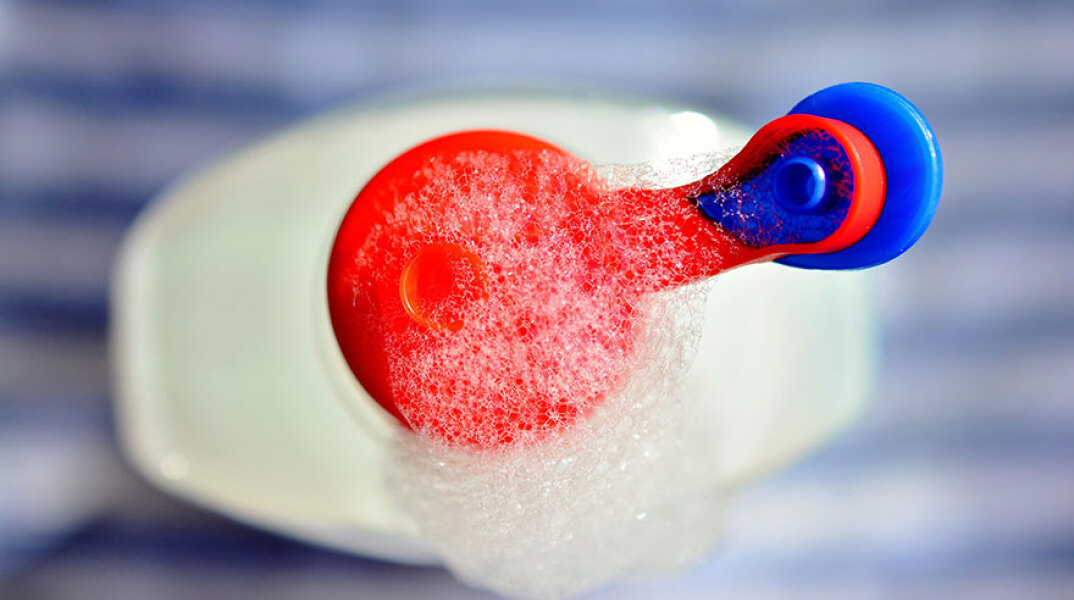 Απολυμαντικά