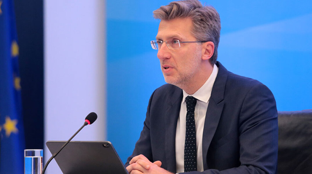 Άκης Σκέρτσος