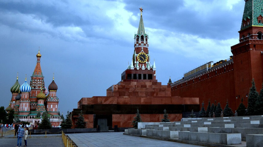 Χωρίς συμπτώματα ο ένας στους δύο Ρώσους με κορωνοϊό