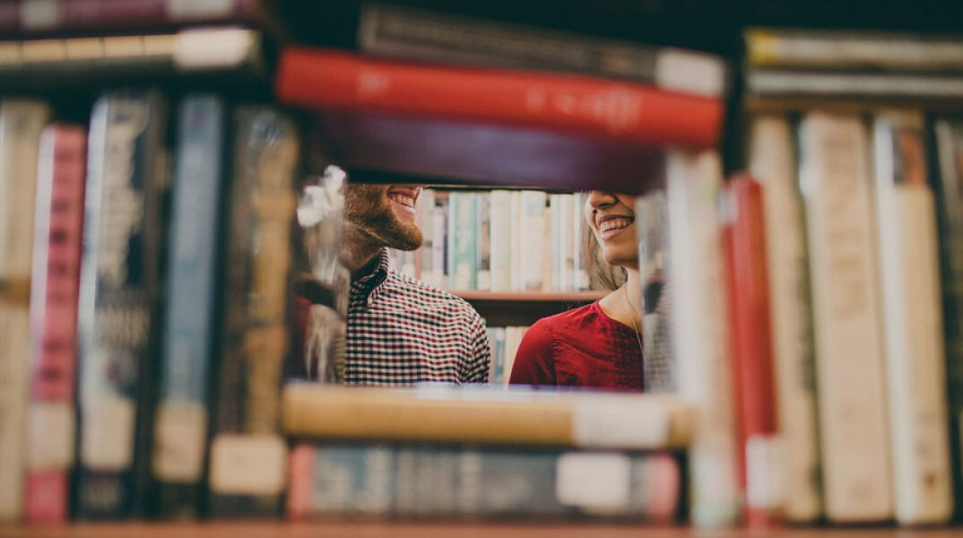 Δεν πρέπει να πετάξουν τα σχολικά βιβλία οι μαθητές Γυμνασίου, Α' και Β' Λυκείου, σύμφωνα με οδηγία του Υπουργείου Παιδείας