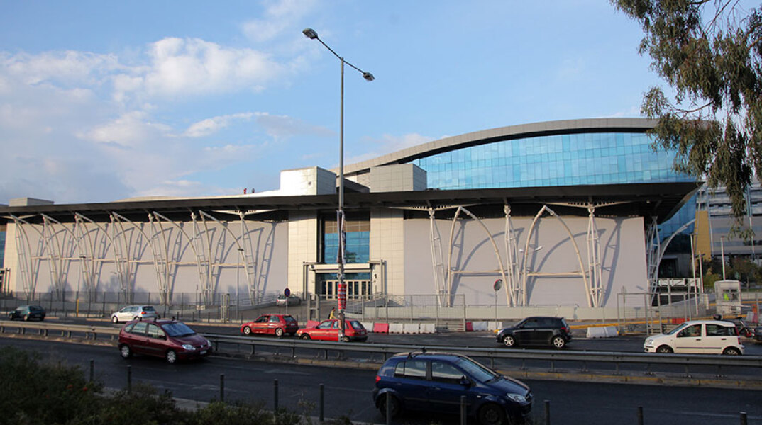 Κορωνοϊός - Άρση μέτρων: Ανοίγουν τη Δευτέρα 18 Μαΐου 2020 τα εμπορικά κέντρα - Οι νέοι κανόνες λειτουργίας