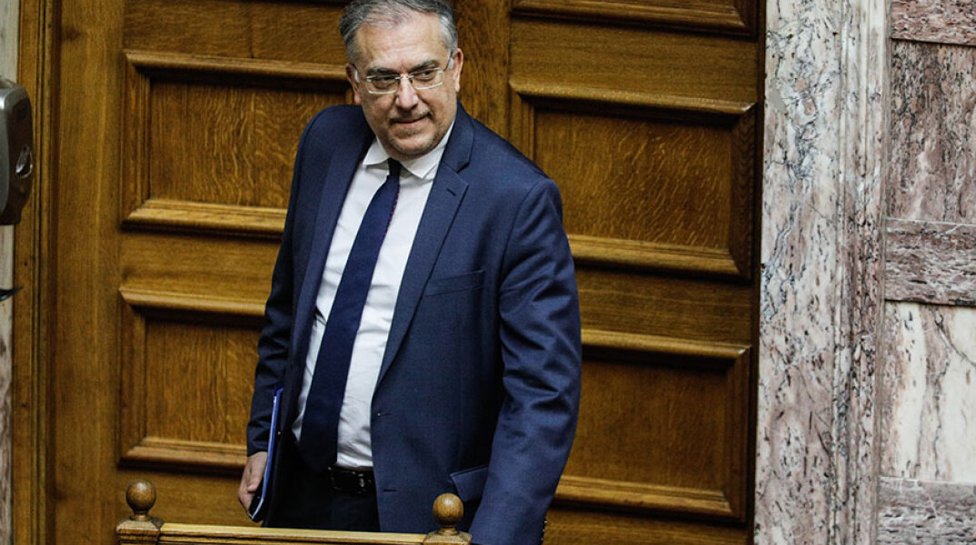 Ο υπουργός Εσωτερικών Τάκης Θεοδωρικάκος