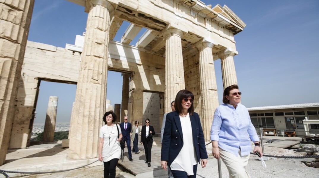 Σακελλαροπούλου