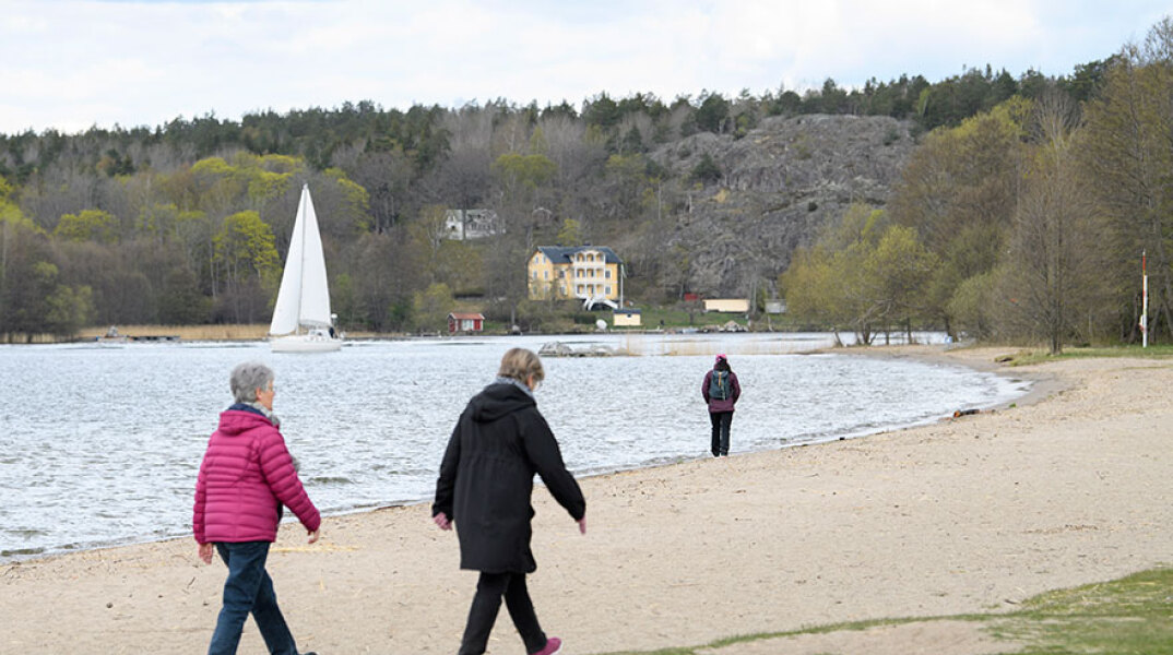 Κορωνοϊός, Σουηδία 