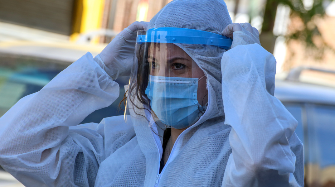 Κορωνοϊός: Ρεκόρ κρουσμάτων με 106.000 παγκοσμίως 