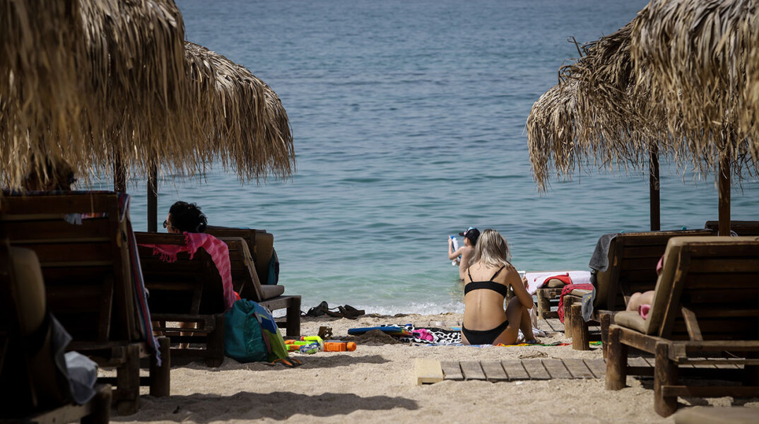 Κορωνοϊός: Ο υπουργός Χάρης Θεοχάρης ανακοίνωσε το σχέδιο «Restart Tourism»