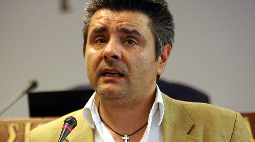 Μανώλης Κυπραίος