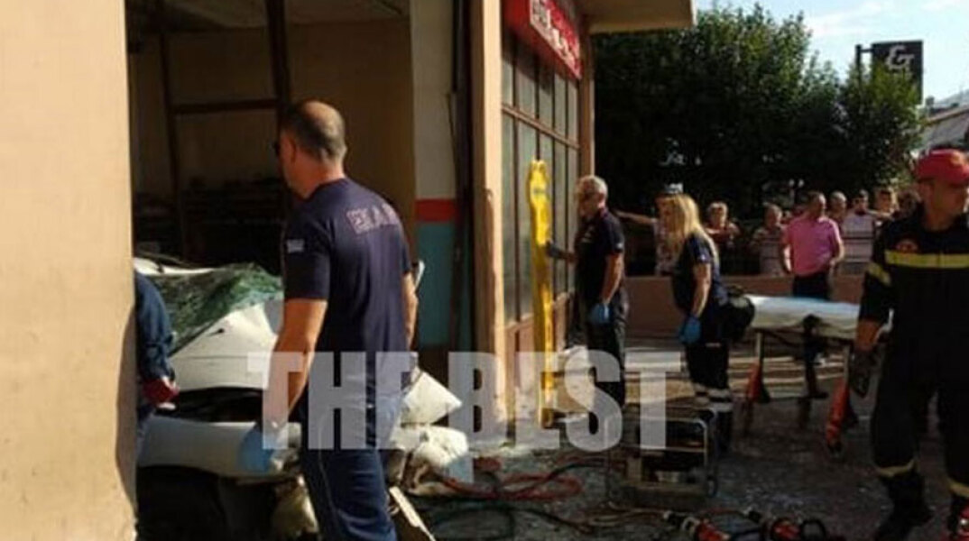 Νεκρός οδηγός στην Πάτρα: Το αυτοκίνητο έπεσε σε συνεργείο αυτοκινήτων