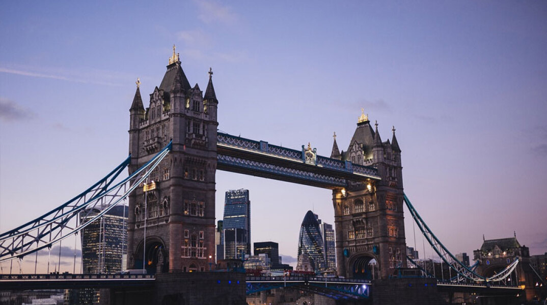 Κορωνοϊός στη Μεγάλη Βρετανία