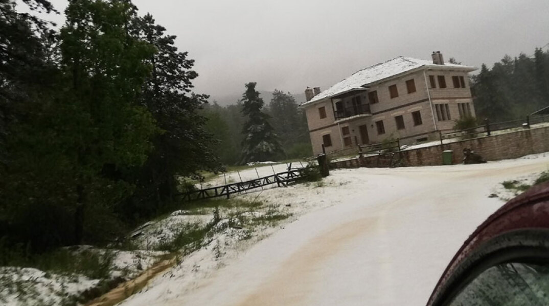 Χιόνια στο Ζαγόρι