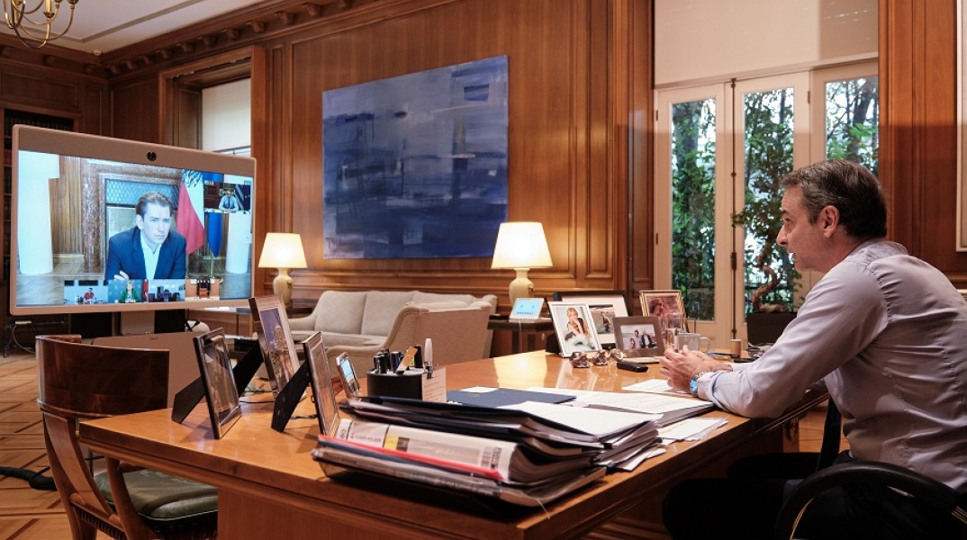 Κυριάκος Μητσοτάκης σε τηλεδιάσκεψη