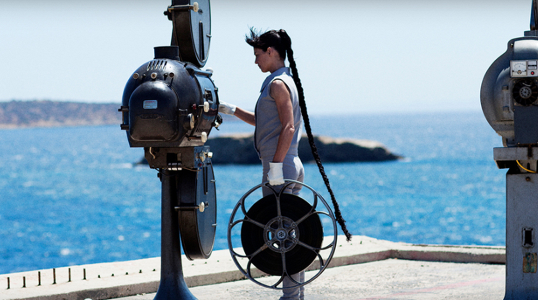 We are one: Το online κινηματογραφικό event του Youtube / «24 Frames Per Century» της Αθηνάς Ραχήλ Τσαγγάρη