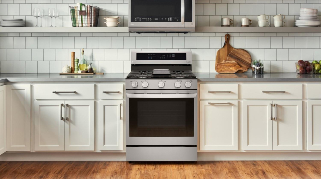 Η LG Electronics (LG) προσφέρει στους καταναλωτές οικιακές συσκευές που έχουν σχεδιαστεί για να κάνουν τη ζωή ευκολότερη.