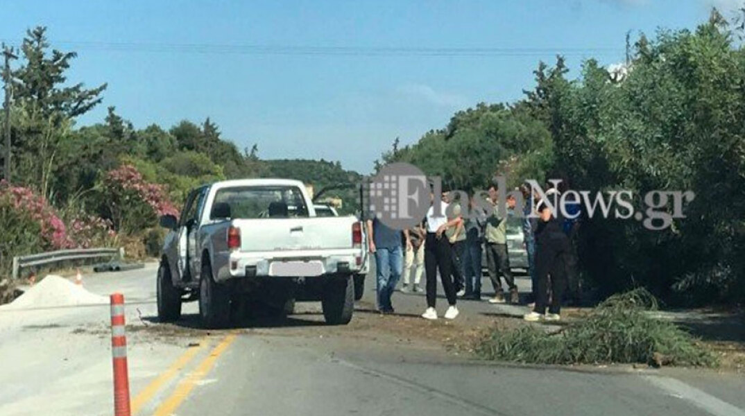 Κρήτη: Ξεψύχησε ο οδηγός που εκτινάχτηκε από το κάθισμά του - Διερχόμενο όχημα πέρασε από πάνω του