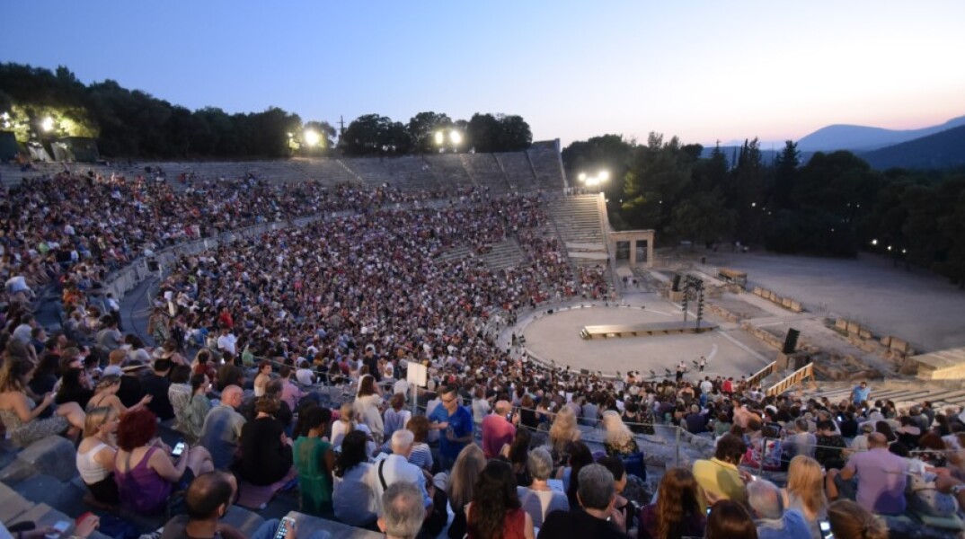 Φεστιβάλ Αθηνών και Επιδαύρου