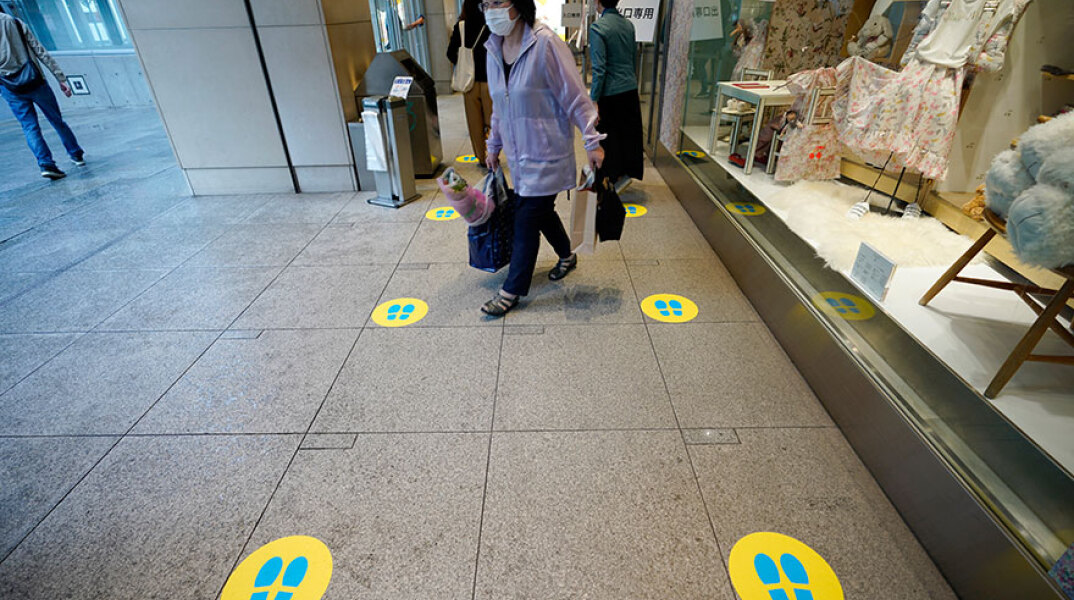 Ανησυχία στο Τόκιο καθώς αυξήθηκαν σημαντικά τα νέα κρούσματα κορωνοϊού