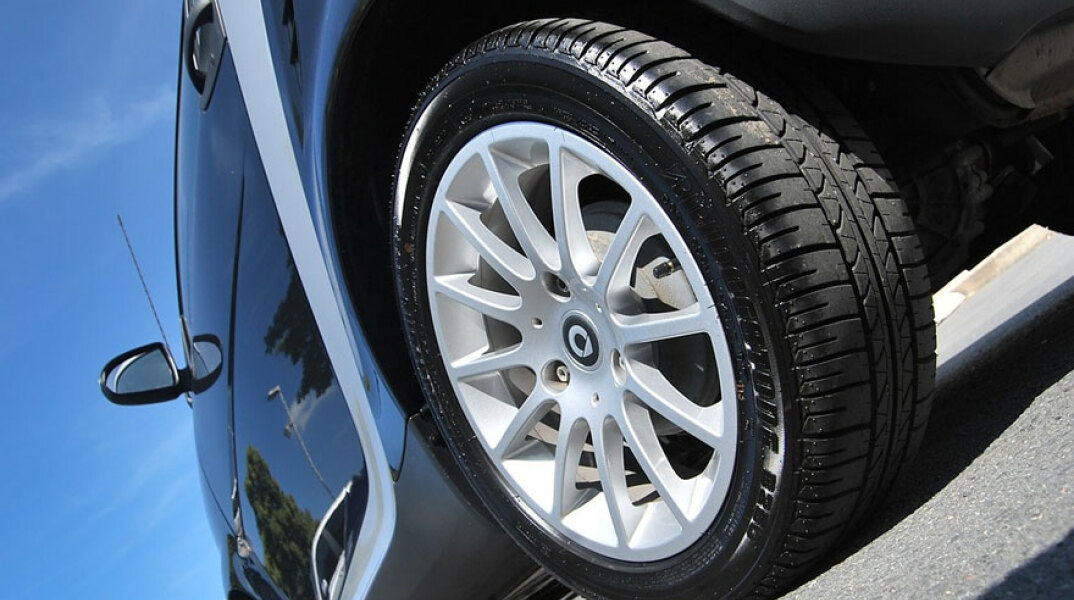 Παιδί παρασύρθηκε από αυτοκίνητο στα Χανιά