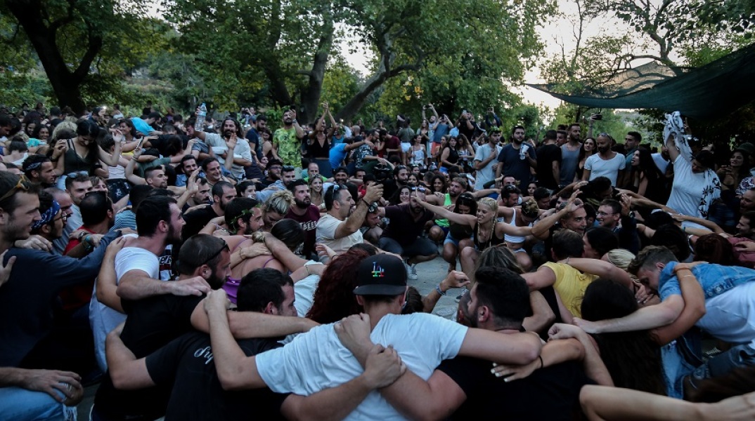 Πανηγύρι στην Ικαρία - Λαγκάδα