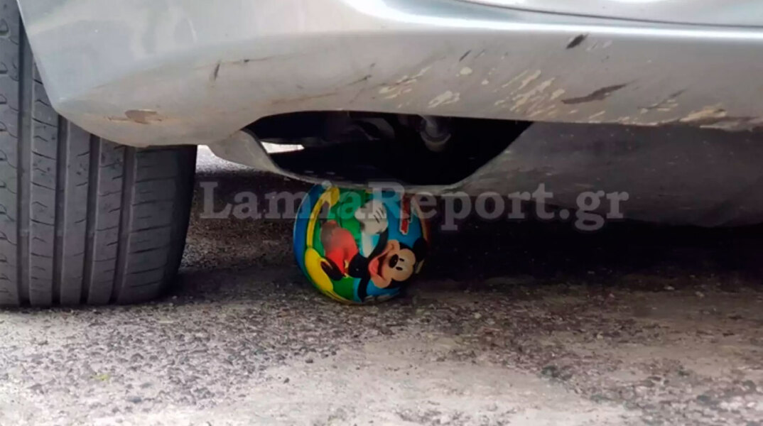 Λαχτάρησαν στη Λαμία: Αυτοκίνητο με οδηγό μια 85χρονη χτύπησε 5χρονο αγόρι