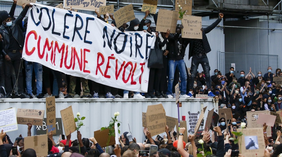 Δολοφονία Τζορτζ Φλόιντ: Σχεδόν 10.000 άνθρωποι συμμετείχαν σε μαζική αντιρατσιστική διαδήλωση στις Βρυξέλλες, η οποία σημαδεύτηκε από εκτεταμένα επεισόδια