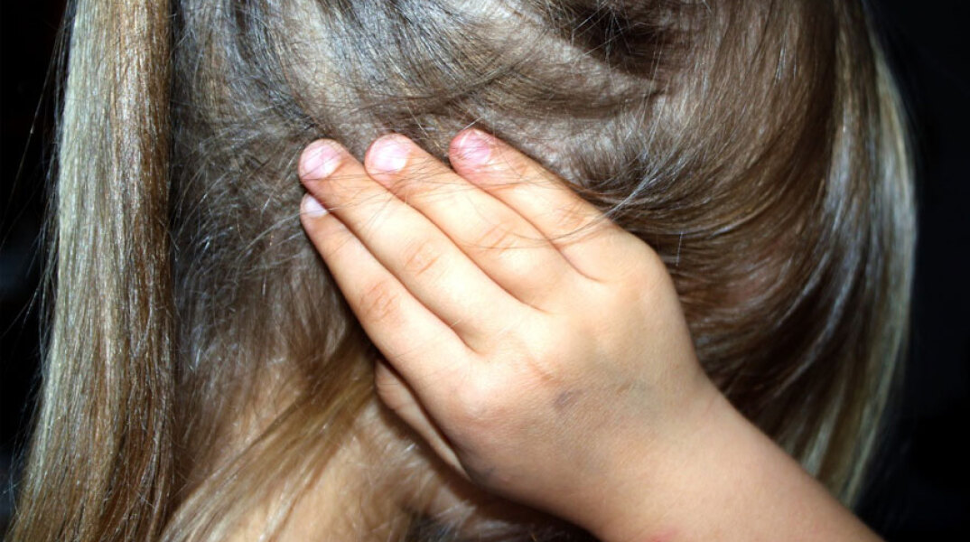 Σεξουαλική κακοποίηση ανήλικης