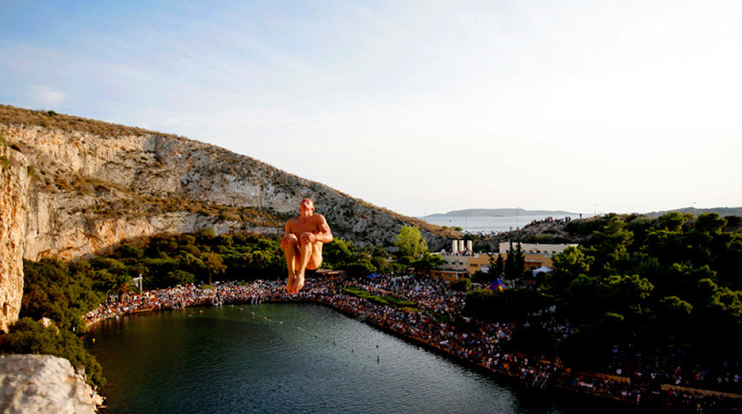 ΛΙΜΝΗ ΤΗΣ ΒΟΥΛΙΑΓΜΕΝΗΣ