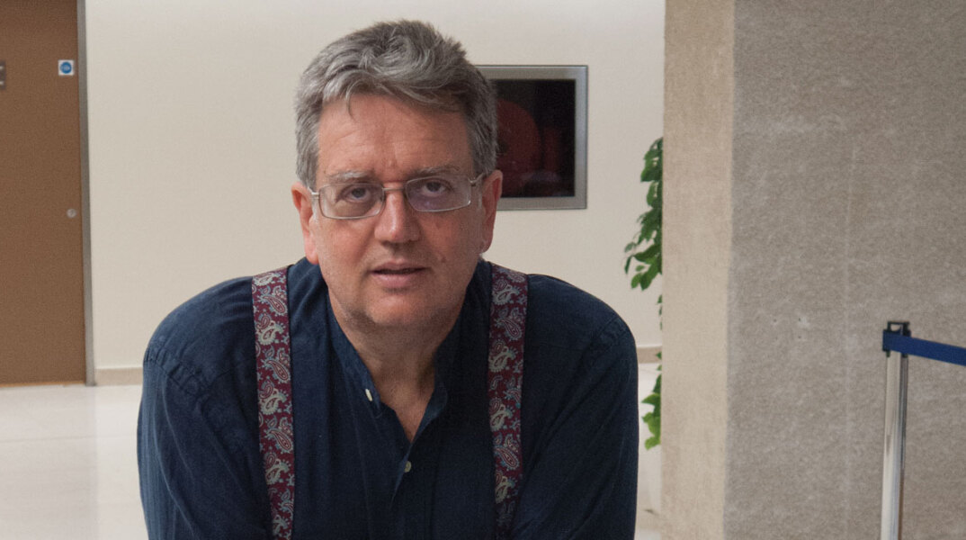 Θανάσης Δρίτσας, Καρδιολόγος, Αναπληρωτής Διευθυντής στο Ωνάσειο Καρδιοχειρουργικό Κέντρο, Συνθέτης και συγγραφέας