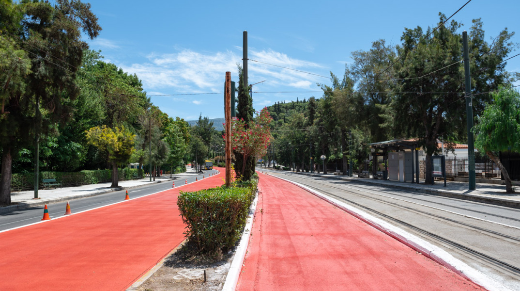 Η ATHENS VOICE στον «Μεγάλο Περίπατο» Αθήνας