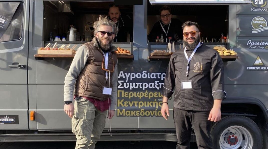 Ένα food truck που γυρνάει την Ελλάδα μαγειρεύοντας αποκλειστικά με ελληνικά προϊόντα
