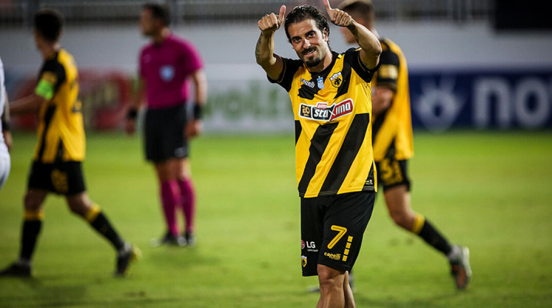 Δεύτερη η ΑΕΚ στη βαθμολογία των πλέι οφ της Σούπερ Λιγκ μετά τη νίκη της επί του ΟΦΗ