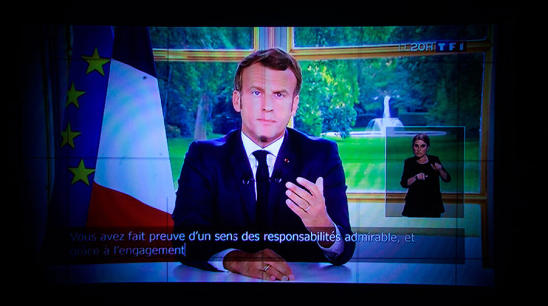 «Σημειώσαμε μια πρώτη νίκη», το μήνυμα του Μακρόν στους πολίτες για τον κορωνοϊό