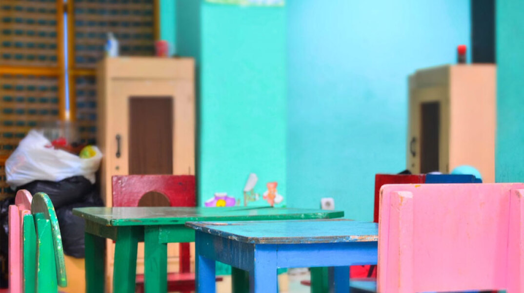 Κορωνοϊός - Άρση μέτρων: Ανακοινώθηκε πότε ανοίγουν οι παιδότοποι