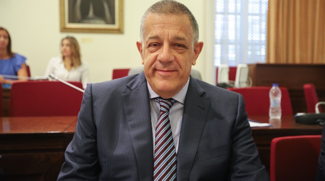 Νίκος Ταχιάος