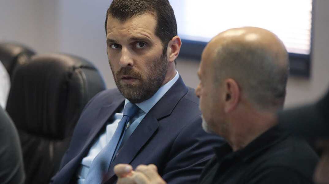 Λεωνίδας Μπουτσικάρης 