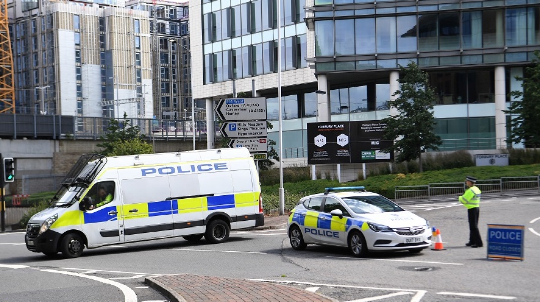 Επίθεση με μαχαίρι στο Ρέντινγκ της Αγγλίας