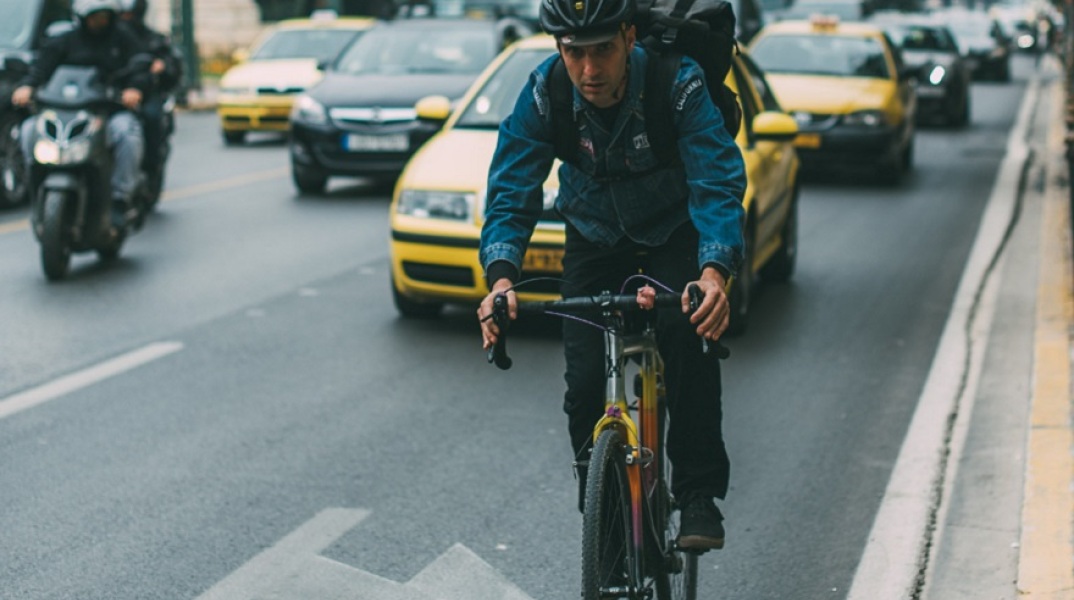 Ποδηλάτης - Αθήνα