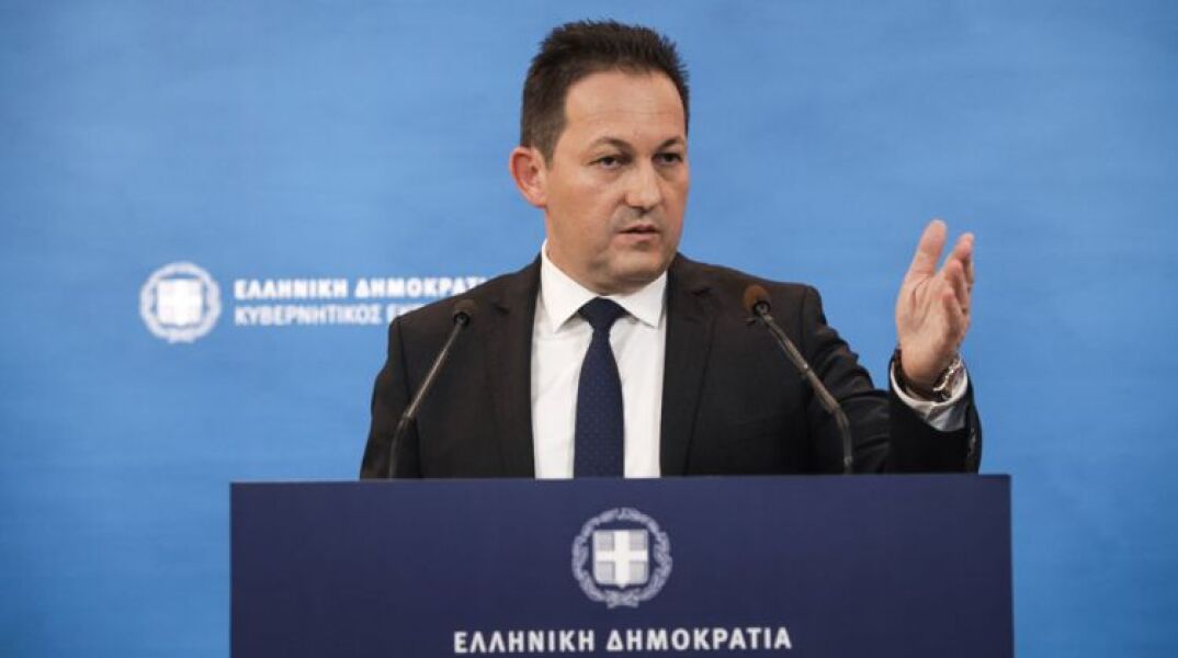 Στέλιος Πέτσας 